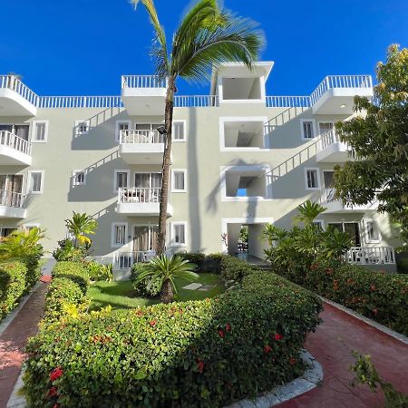 Sol Caribe Suites - Playa Los Corales - Beach Club, Wifi, Swimming Pool - Calle Aruba 蓬塔卡纳 外观 照片